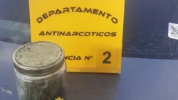 Escapó de la Policía porque llevaba cocaína y marihuana