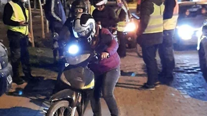 Más de 100 motoqueros se descontrolaron en pleno centro