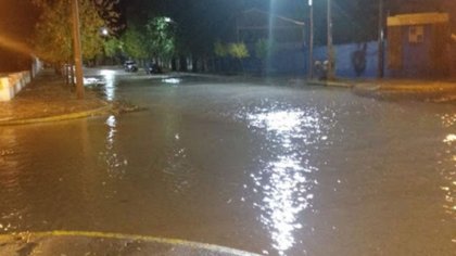 Advierten fuertes lluvias en la zona de Roca a Lamarque