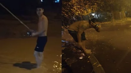 Uno con caña y otro con snorkel "pescaron" en las calles inundadas
