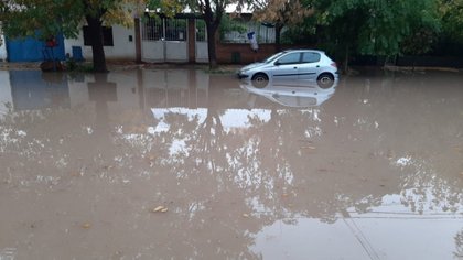Calles anegadas, rutas cortadas, y evacuados por el temporal