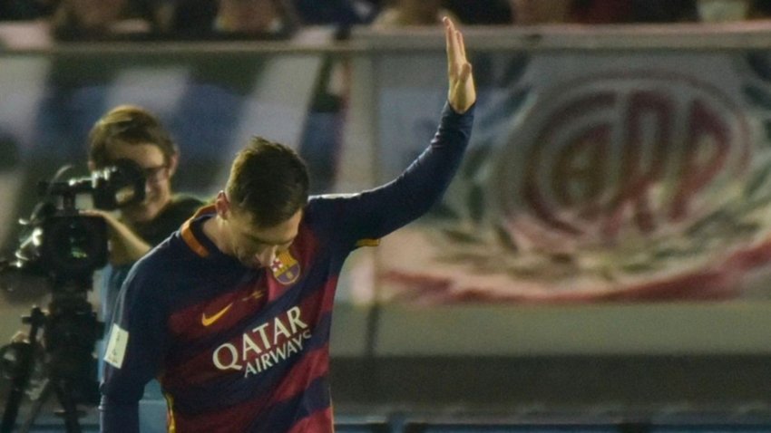 Ibrahimovic: “Hay River en Argentina para Messi”