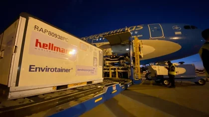 Llegaron 244.800 dosis de China, y hoy sale un nuevo vuelo a Rusia