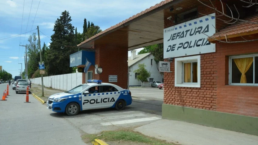 Policías con certificados truchos zafaron del juicio penal