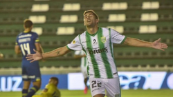 Banfield derrotó a River y lo complicó