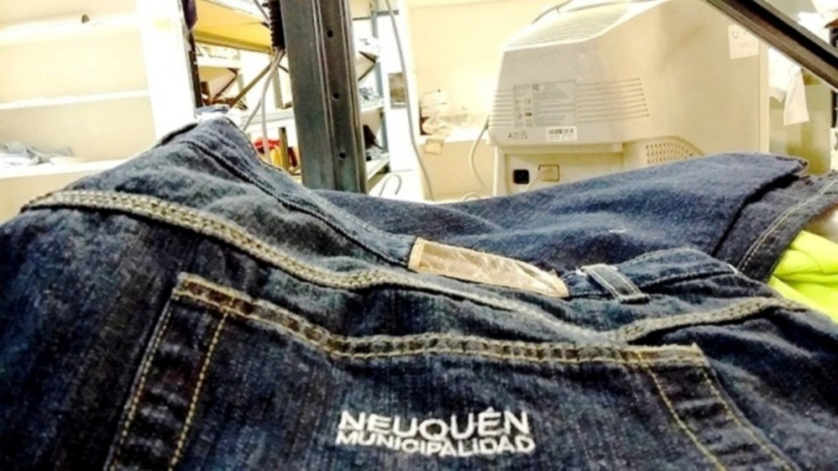 La ropa y el calzado municipal costará más de 44 millones