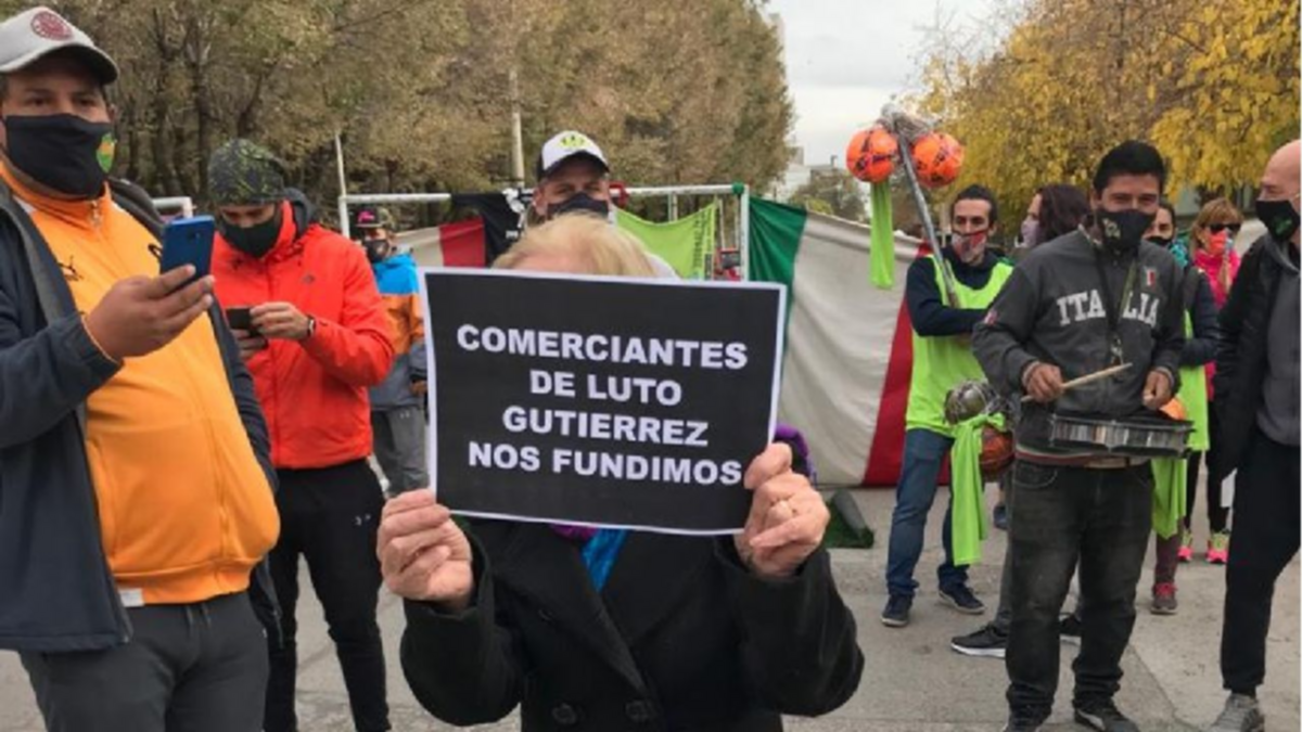 "Estamos desesperados, vamos a terminar todos fundidos"