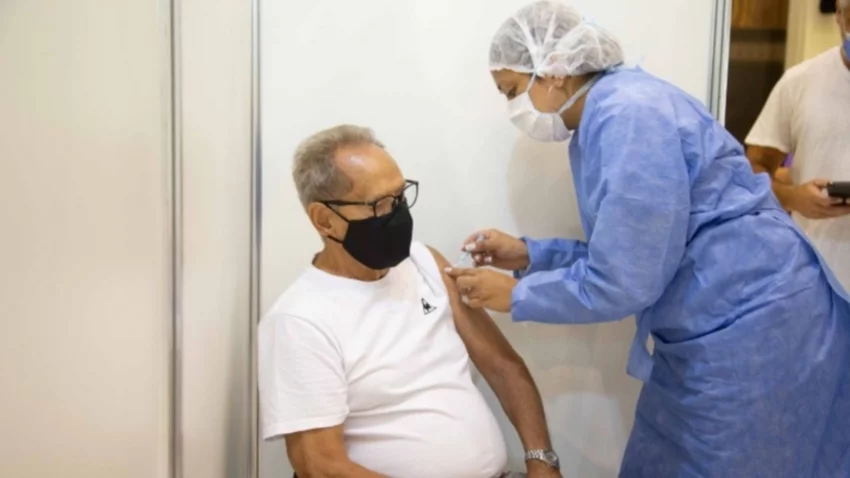 Incitan a vacunar grupos de riesgo contra gripe y neumonía