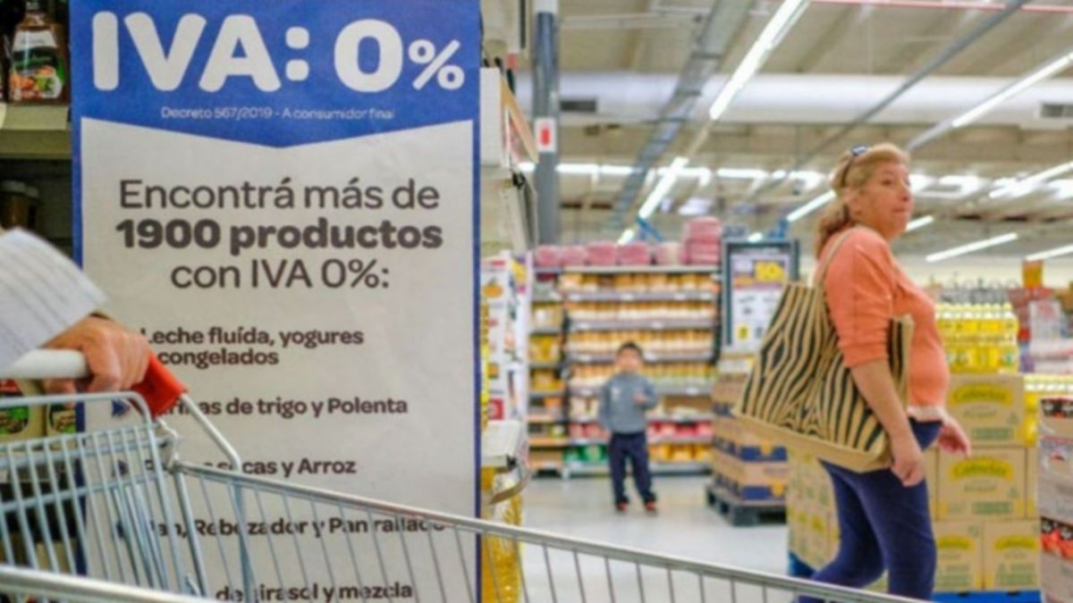 Weretilneck propone eliminar el IVA a los alimentos