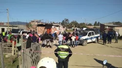 Rompió la perimetral y degolló a la ex frente a su hijo