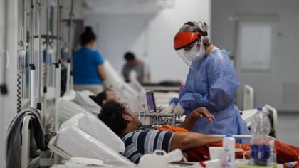 Menos contagios, y sigue alto el número de fallecimientos
