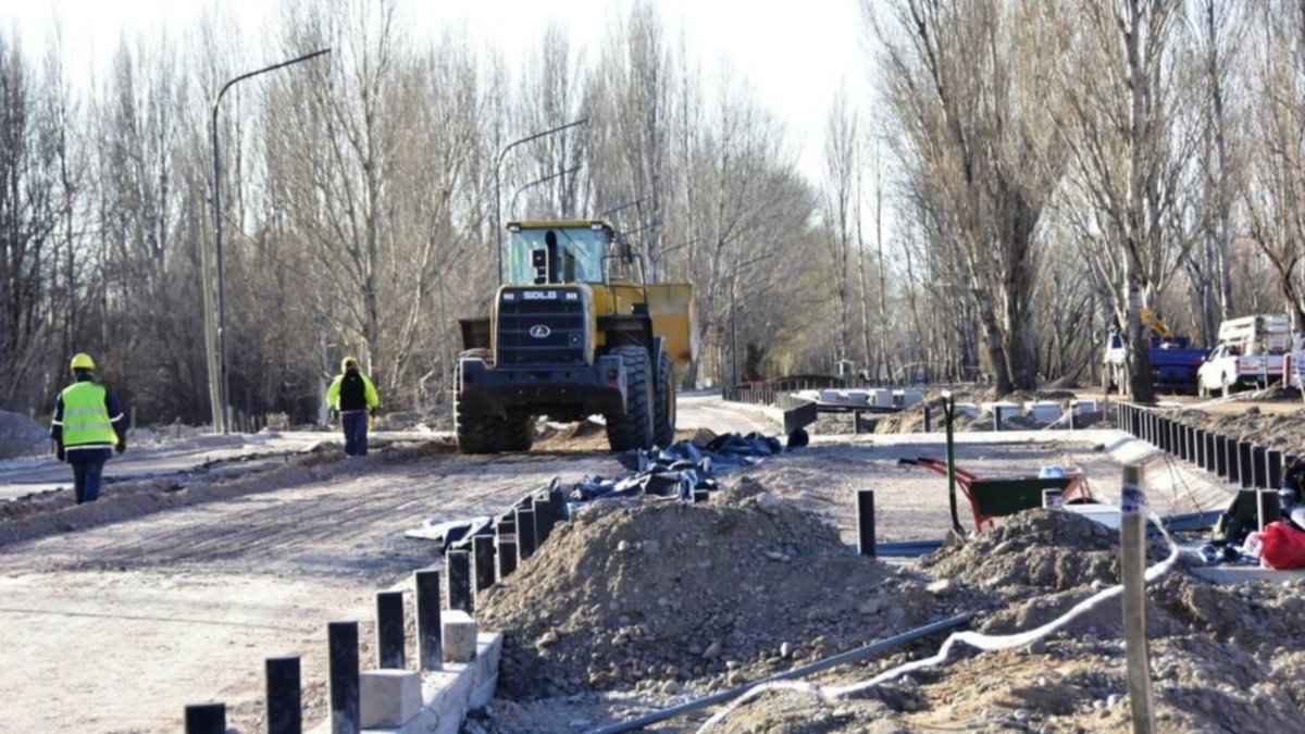 Fuerte inversión para iluminar otro tramo de la costa