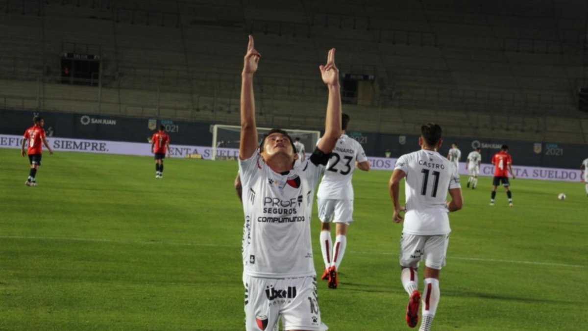 Racing y Colón jugarán la final de la Copa