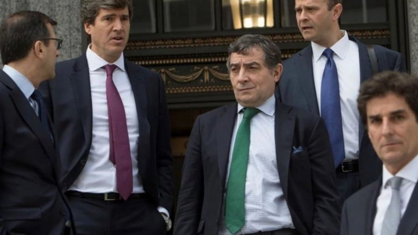 Interpol emitió un alerta roja para capturar al exasesor de Macri