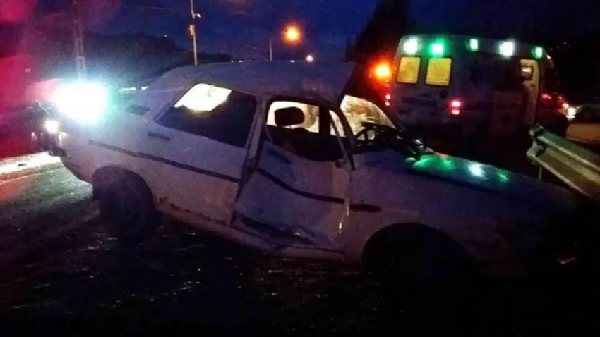 Ruta 40: esquivó un caballo e impactó contra un colectivo