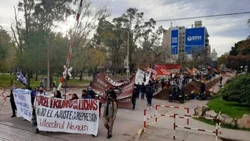Crece la oposición a la "burocracia" de Quintriqueo