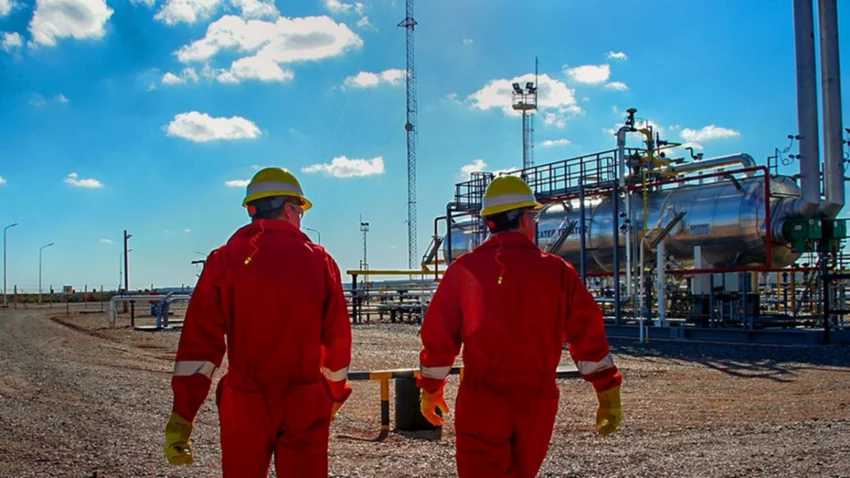Shell pone en marcha la nueva planta de producción de petróleo