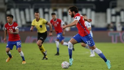 Polémica por un tweet de “La Roja” luego del empate
