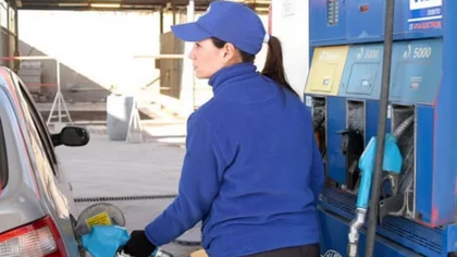 Indemnizarán a una mujer obligada a usar calzas en su trabajo