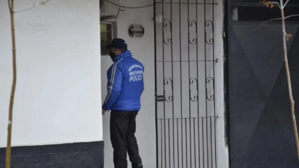 Allanaron la casa del juez del escándalo en el híper