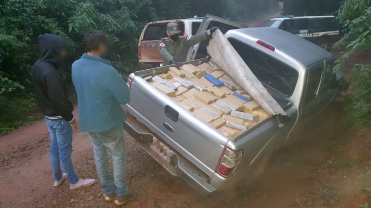 Gendarmería secuestró más de mil kilos de marihuana