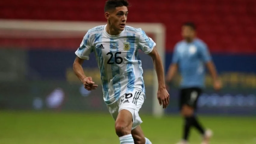El papá de Molina liquidó a Riquelme y Cascini
