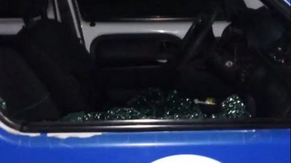 Inspectores fueron recibidos con una lluvia de piedras