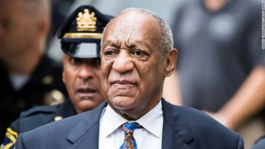 Anularon condena al actor Bill Cosby: quedará libre