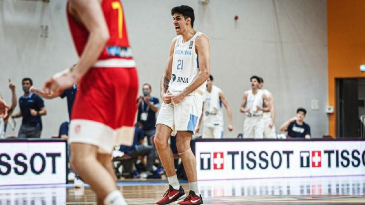 Con el neuquino Rodríguez, Argentina le ganó a España