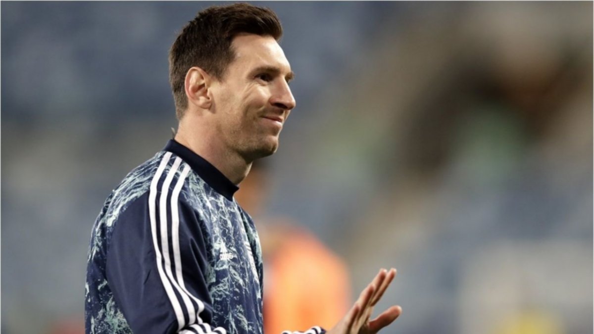 Messi a un paso de destronar al Rey