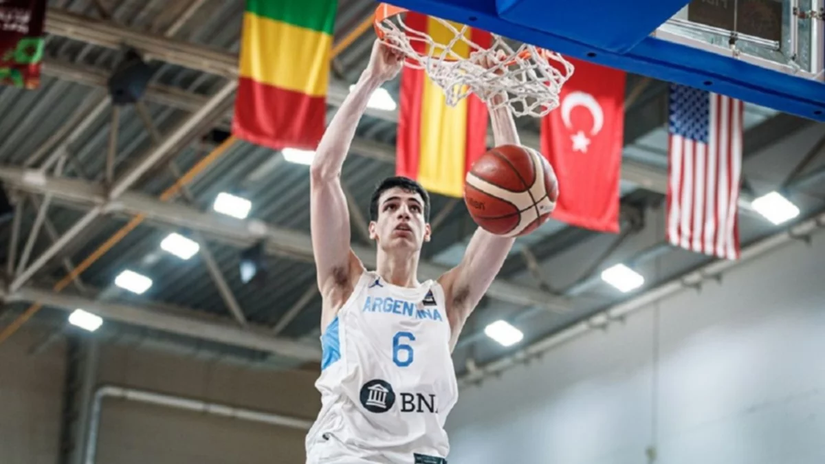 Manu aportó, pero Argentina cayó en forma contundente