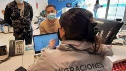 Los controles de Migraciones "son como allanamientos"