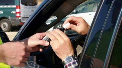 Simuló en el test de alcoholemia y no lo ayudó ni el padre