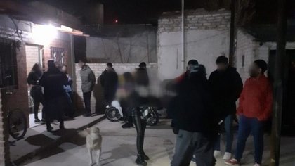 B° Progreso: Música y gritos, hasta que un vecino los "buchoneó"