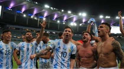 VIDEO: El enojo de Messi con De Paul