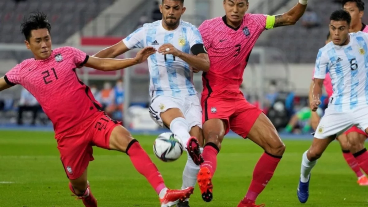 Previo a los juegos, la selección igualó con Corea