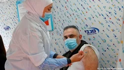 Israel: Suben los contagios, muertes y casos graves de Covid