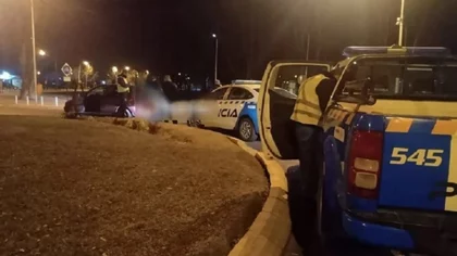 Se tomó todo e iba zigzagueando por el paseo costero