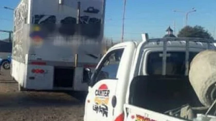 En camión y camioneta, iban borrachos y sin papeles por la 22
