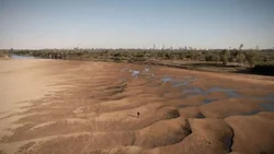 Grave: falta agua en el país y nieve en la región