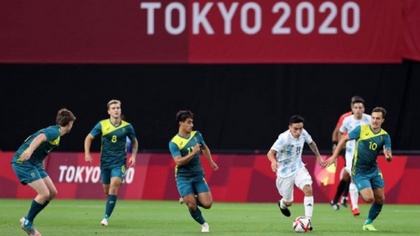 La Selección comenzó con derrota ante Australia