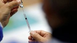 Escándalo en Brasil: aplicaron terceras dosis de modo irregular