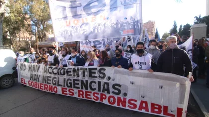 A un mes de la tragedia ATEN paró, marchó, y exigió renuncias