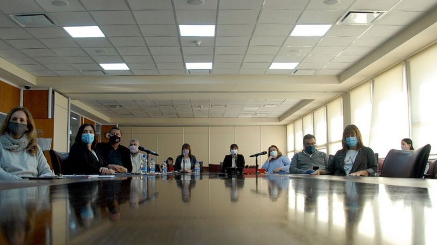 Ingenieros neuquinos denuncian "competencia desleal extranjera"