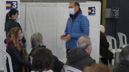 Domingo se aplican Moderna a quienes tienen ya la Sputnik