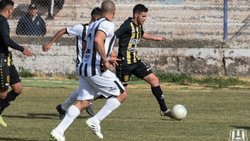 Cipolletti y Olimpo hicieron tablas en Centenario