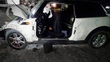 Murieron dos chicos de 17 al chocar contra un árbol