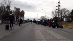Siguen las protestas con cortes de puentes y rutas