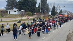 Empresarios, hartos de los cortes, piden libre circulación