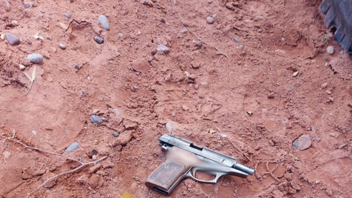 Hermanos armados, a las piñas con una pareja en Añelo